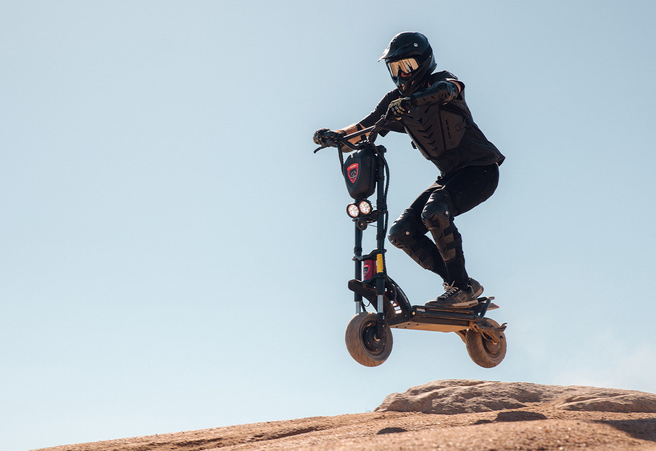 1200W front and rear motors