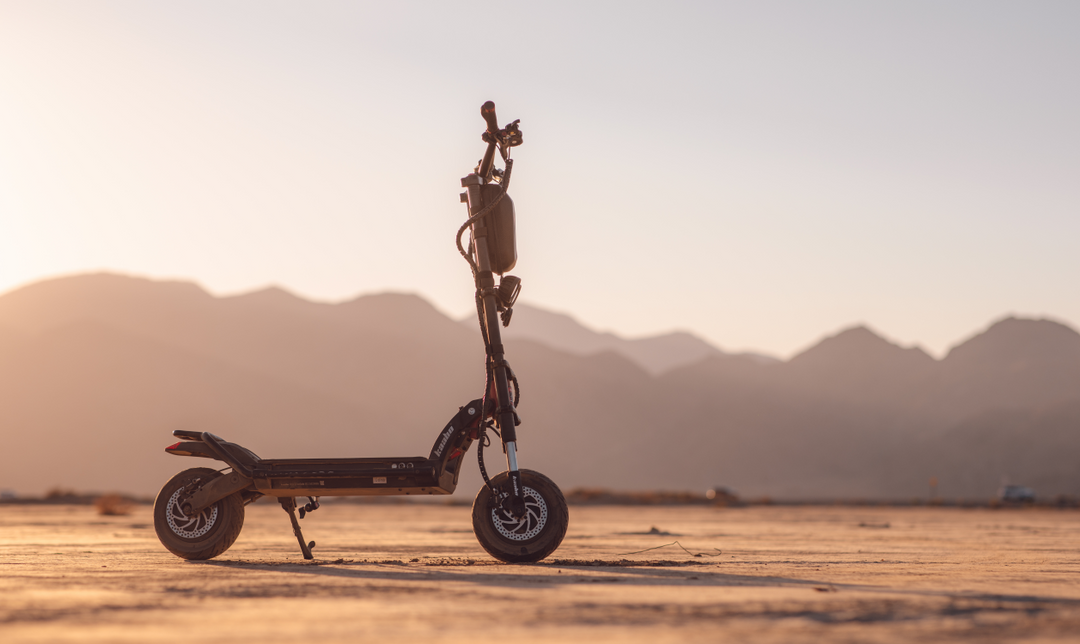 Electric Motorcycles vs. Scooters: Which is Right for You?