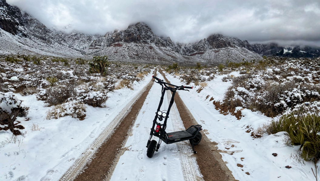 Why Winter Riding Is Fun: Recommended Scooter Accessories for Cold Weather