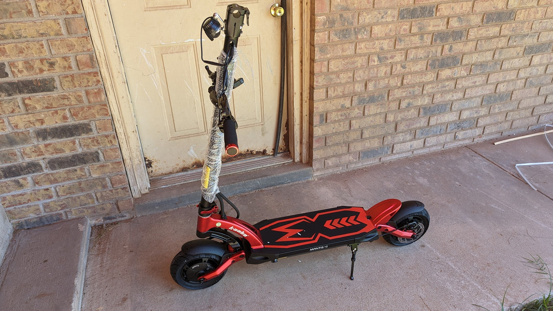 Kaabo Mantis 10 Lite dual motor scooter from KaaboUSA