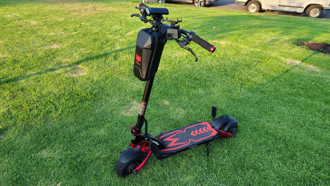 What’s the difference between Mantis 8 and other $1000 e-scooters? - Kaabo USA