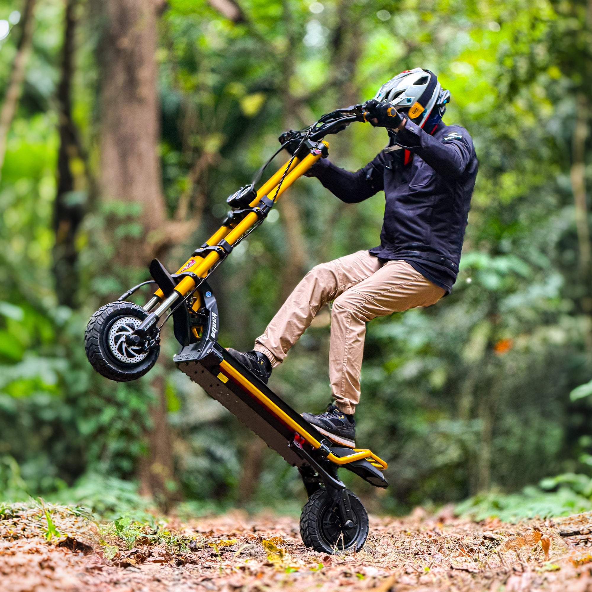 Kaabo Warrior 11 Max – 50 Mph Dual 1500W All-Terrain Scooter