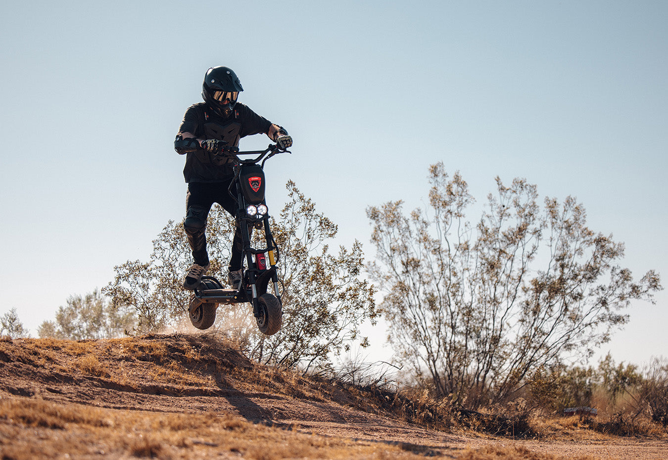 DUAL 1200W MOTORS — RAW POWER AT YOUR COMMAND