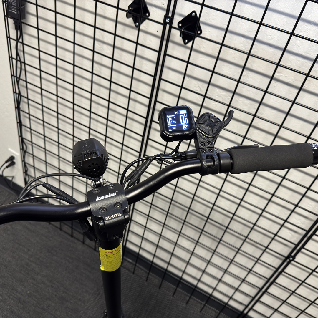 Mantis 8 Lite (Certified pre-owned, less than 50 miles )