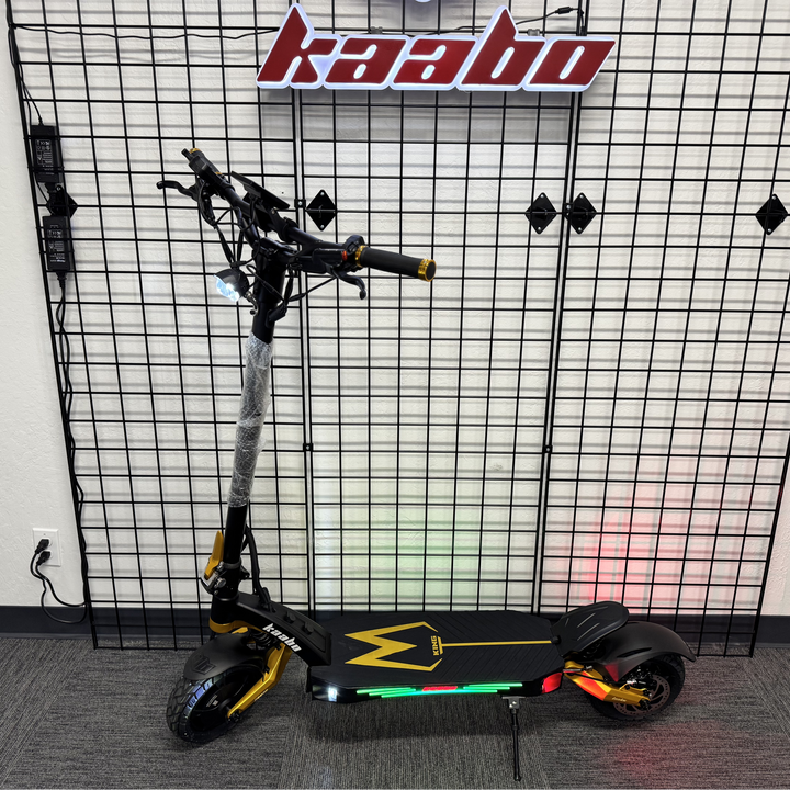 Mantis King GT (Certified pre-owned, less than 50 miles )