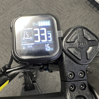 Mantis 8 (Certified Pre-owned, only 1.6 km on odometer)