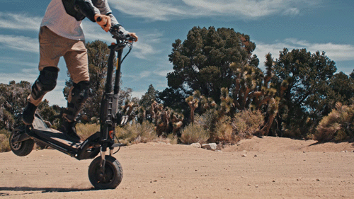 Precision Four-Piston Hydraulic Brakes