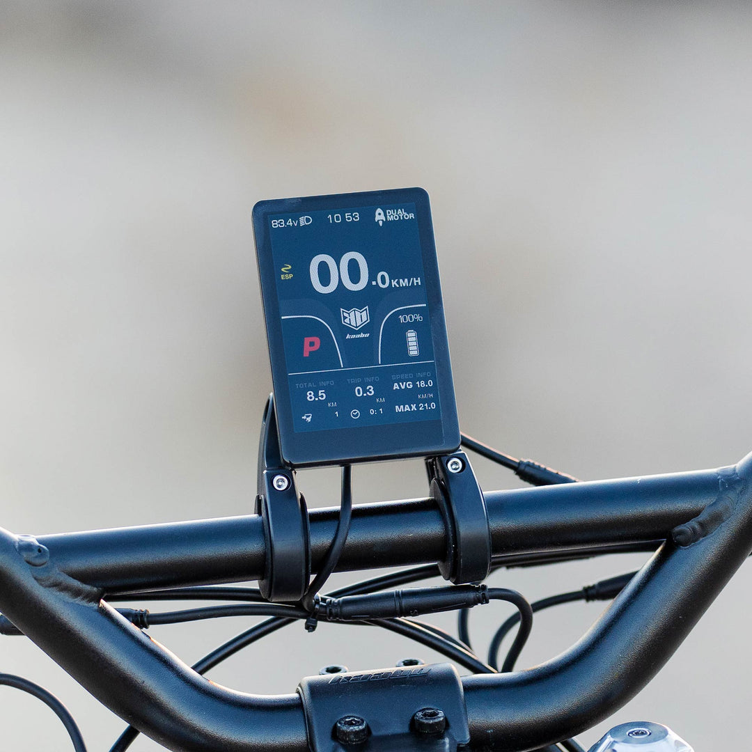 Kaabo King GTR LCD display showing speed and battery level on a dual motor electric scooter for adults